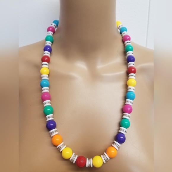 VINTAGE 1980s VIBRANT MULTICOLOR RAINBOW ACRYLIC BEAD NECKLACE - Picture 1 of 6
